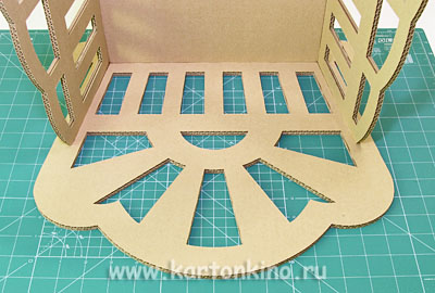 Как сделать кроватку качалку из картона для куклы Как сделать кроватку качалку из картона для куклы