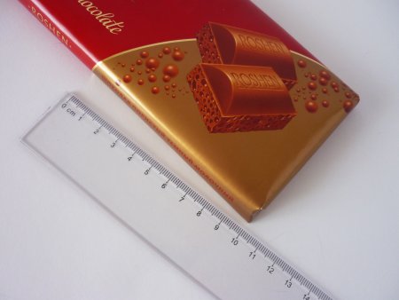 Какой размер у шоколадки. Размер стандартной шоколадки. Размер шоколадки. Габариты шоколадки. Шоколад маленькая плитка в упаковке.